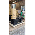 Machinerie à granulés en bois 200 à 300 kg / h avec certification CE